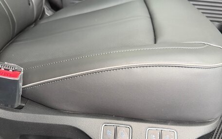 Hyundai Staria, 2024 год, 9 800 000 рублей, 10 фотография