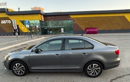 Volkswagen Jetta VI, 2017 год, 1 650 000 рублей, 10 фотография