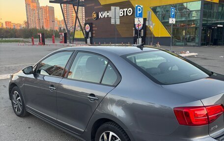 Volkswagen Jetta VI, 2017 год, 1 650 000 рублей, 12 фотография