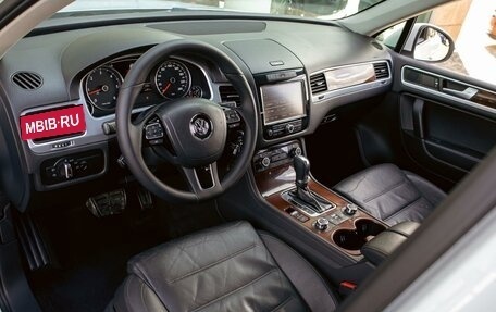Volkswagen Touareg III, 2014 год, 2 215 000 рублей, 13 фотография