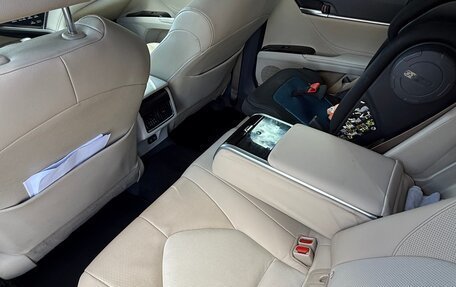 Toyota Camry, 2020 год, 2 400 000 рублей, 12 фотография