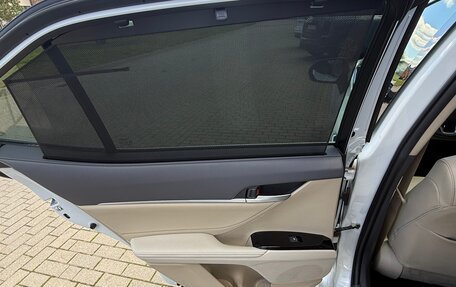 Toyota Camry, 2020 год, 2 400 000 рублей, 13 фотография