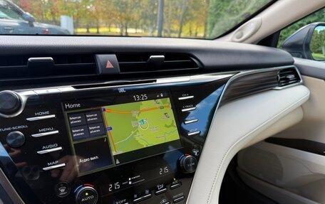 Toyota Camry, 2020 год, 2 400 000 рублей, 18 фотография