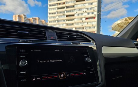 Volkswagen Tiguan II, 2020 год, 2 505 000 рублей, 5 фотография