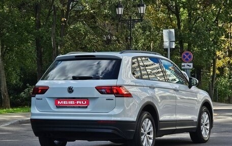 Volkswagen Tiguan II, 2020 год, 2 505 000 рублей, 6 фотография