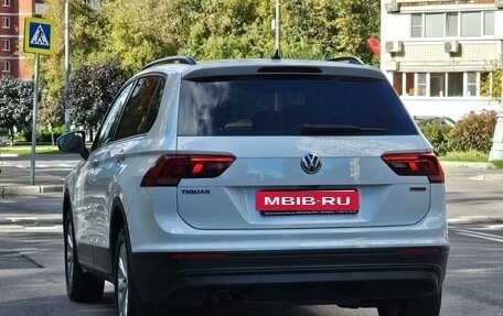 Volkswagen Tiguan II, 2020 год, 2 505 000 рублей, 8 фотография