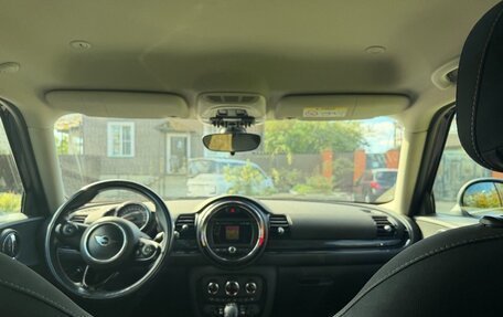 MINI Clubman, 2018 год, 2 100 000 рублей, 12 фотография