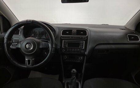 Volkswagen Polo VI (EU Market), 2014 год, 630 000 рублей, 13 фотография