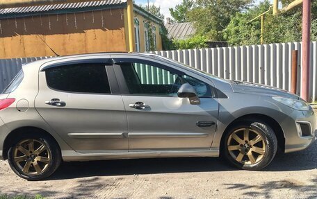 Peugeot 308 II, 2011 год, 680 000 рублей, 6 фотография