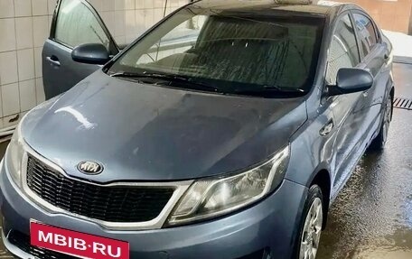 KIA Rio III рестайлинг, 2013 год, 450 000 рублей, 3 фотография