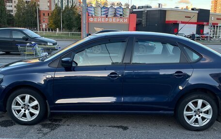 Volkswagen Polo VI (EU Market), 2012 год, 930 000 рублей, 2 фотография