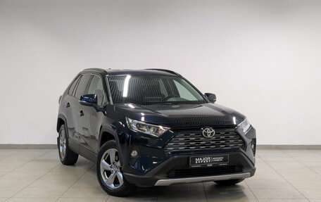 Toyota RAV4, 2020 год, 3 170 000 рублей, 3 фотография