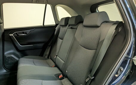 Toyota RAV4, 2020 год, 3 170 000 рублей, 13 фотография