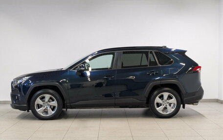 Toyota RAV4, 2020 год, 3 170 000 рублей, 8 фотография