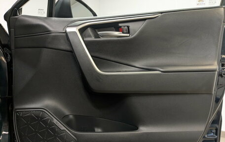 Toyota RAV4, 2020 год, 3 170 000 рублей, 25 фотография