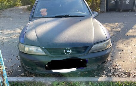Opel Vectra B рестайлинг, 1996 год, 95 000 рублей, 2 фотография