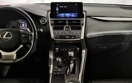 Lexus NX I, 2017 год, 2 445 000 рублей, 14 фотография