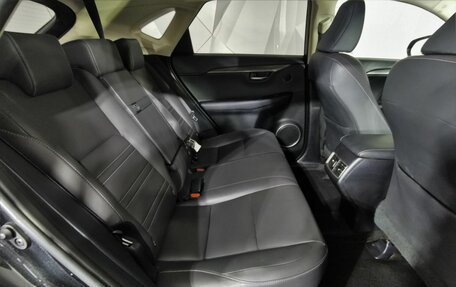 Lexus NX I, 2017 год, 2 445 000 рублей, 15 фотография