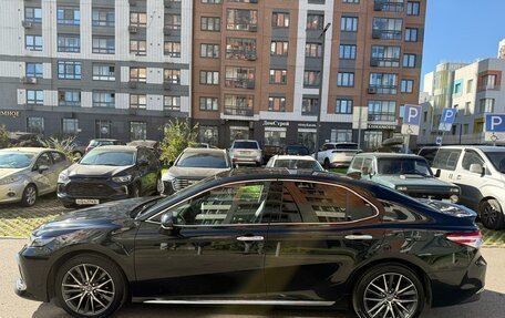 Toyota Camry, 2023 год, 3 840 000 рублей, 6 фотография