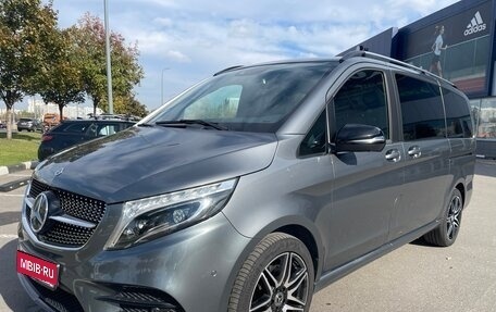 Mercedes-Benz V-Класс, 2021 год, 7 400 000 рублей, 1 фотография