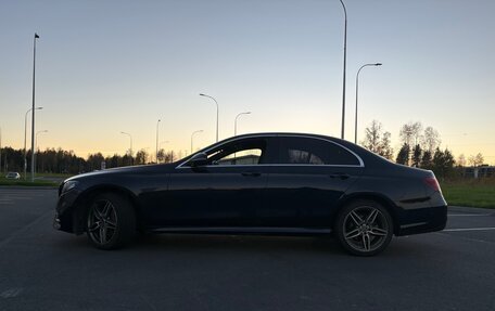 Mercedes-Benz E-Класс, 2019 год, 3 500 000 рублей, 10 фотография