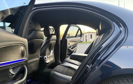 Mercedes-Benz E-Класс, 2019 год, 3 500 000 рублей, 24 фотография