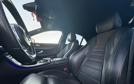 Mercedes-Benz E-Класс, 2019 год, 3 500 000 рублей, 20 фотография