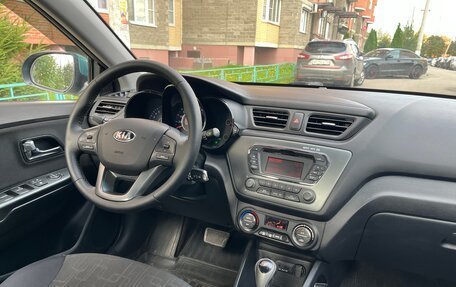 KIA Rio III рестайлинг, 2013 год, 830 000 рублей, 15 фотография