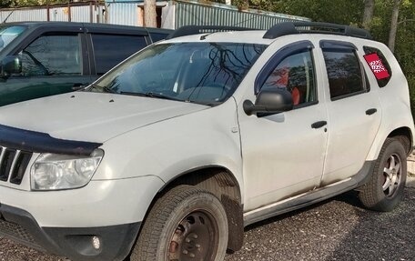 Dacia Duster I рестайлинг, 2010 год, 550 000 рублей, 1 фотография