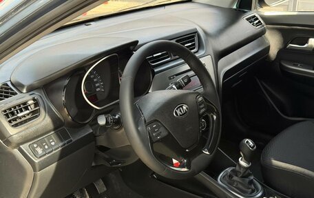 KIA Rio III рестайлинг, 2015 год, 780 000 рублей, 10 фотография
