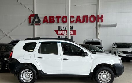 Renault Duster I рестайлинг, 2016 год, 955 000 рублей, 4 фотография