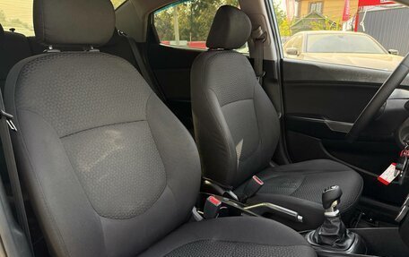 KIA Rio III рестайлинг, 2015 год, 780 000 рублей, 26 фотография