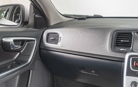 Volvo V60 I, 2012 год, 1 429 000 рублей, 11 фотография
