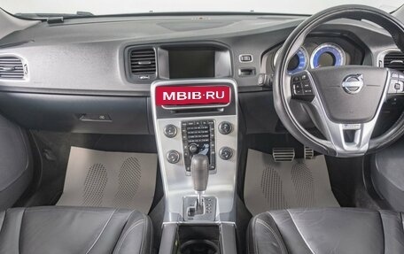 Volvo V60 I, 2012 год, 1 429 000 рублей, 10 фотография