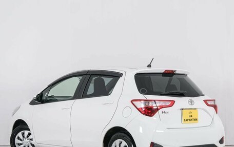 Toyota Vitz, 2017 год, 899 000 рублей, 5 фотография