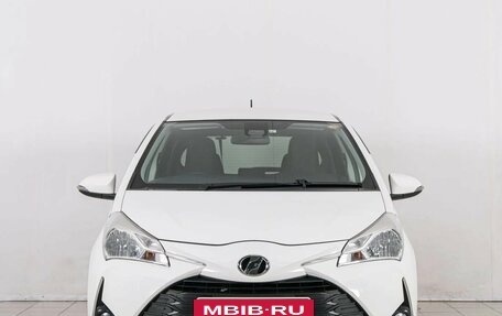 Toyota Vitz, 2017 год, 899 000 рублей, 3 фотография