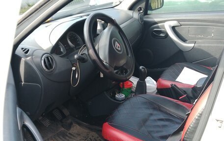 Dacia Duster I рестайлинг, 2010 год, 550 000 рублей, 5 фотография