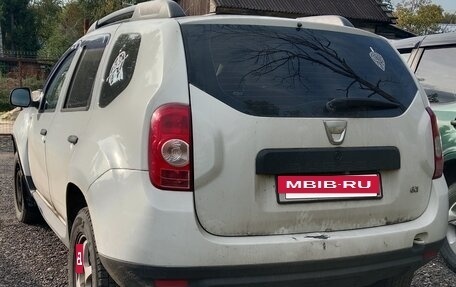 Dacia Duster I рестайлинг, 2010 год, 550 000 рублей, 4 фотография