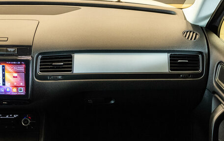 Volkswagen Touareg III, 2013 год, 2 390 000 рублей, 8 фотография