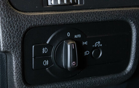 Volkswagen Touareg III, 2013 год, 2 390 000 рублей, 11 фотография