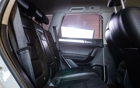 Volkswagen Touareg III, 2013 год, 2 390 000 рублей, 23 фотография
