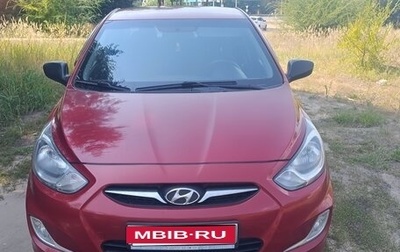 Hyundai Solaris II рестайлинг, 2011 год, 585 000 рублей, 1 фотография