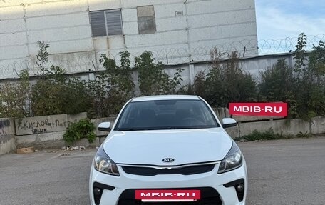 KIA Rio IV, 2018 год, 765 000 рублей, 8 фотография