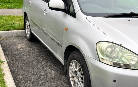 Toyota Ipsum II, 2001 год, 700 000 рублей, 2 фотография