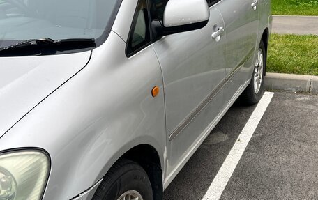 Toyota Ipsum II, 2001 год, 700 000 рублей, 8 фотография
