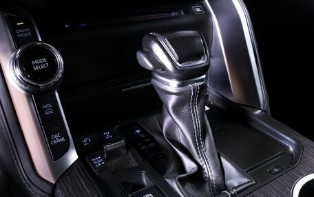 Toyota Land Cruiser, 2021 год, 8 899 000 рублей, 11 фотография
