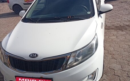 KIA Rio III рестайлинг, 2013 год, 715 000 рублей, 4 фотография