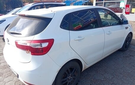 KIA Rio III рестайлинг, 2013 год, 715 000 рублей, 5 фотография