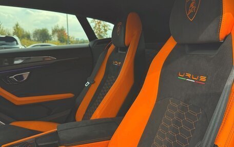 Lamborghini Urus I, 2021 год, 30 000 000 рублей, 8 фотография