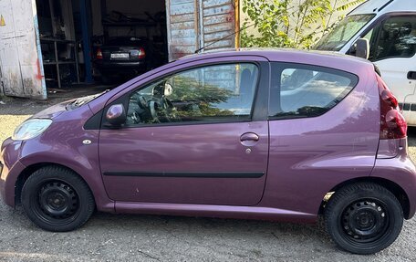 Peugeot 107 I рестайлинг, 2012 год, 480 000 рублей, 2 фотография
